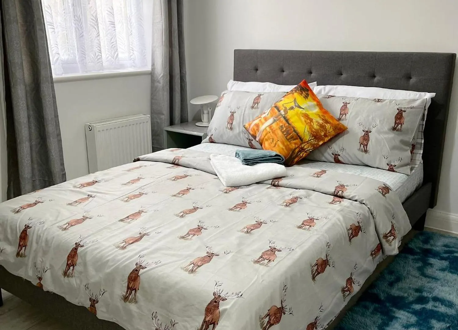 Charming Spacious 1-Bed Apartment In Dagenham