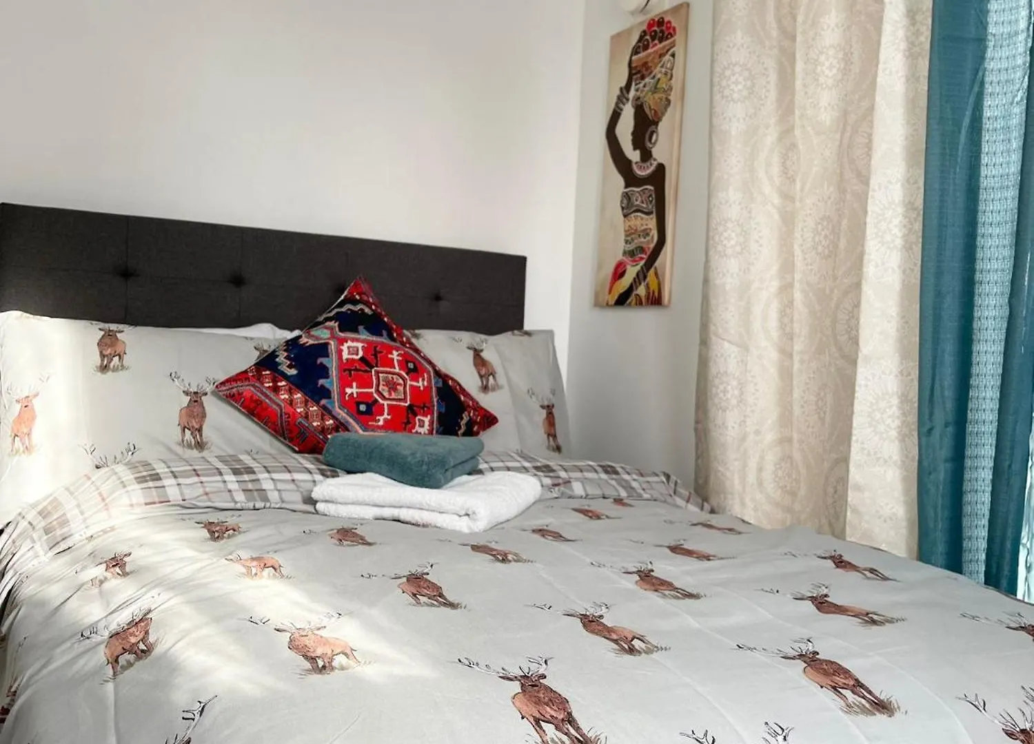 Charming Spacious 1-Bed Apartment In Dagenham 0*,  United Kingdom